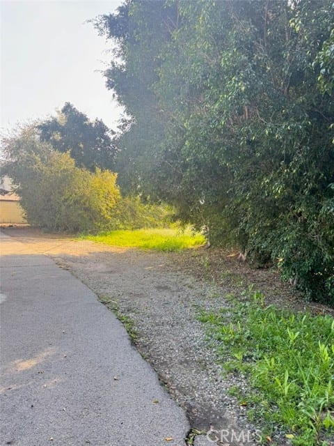 1924 N Parish Pl