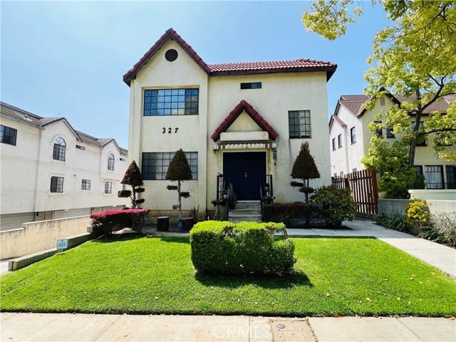 327 La France Avenue