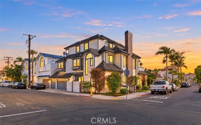 40 East Neapolitan Lane, Long Beach, CA 90803