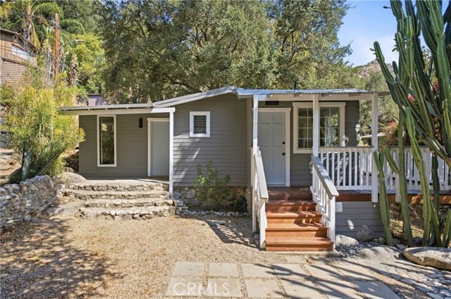 570 Brookside Lane, Sierra Madre, CA 91024