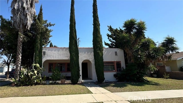 600 South Clementine Street