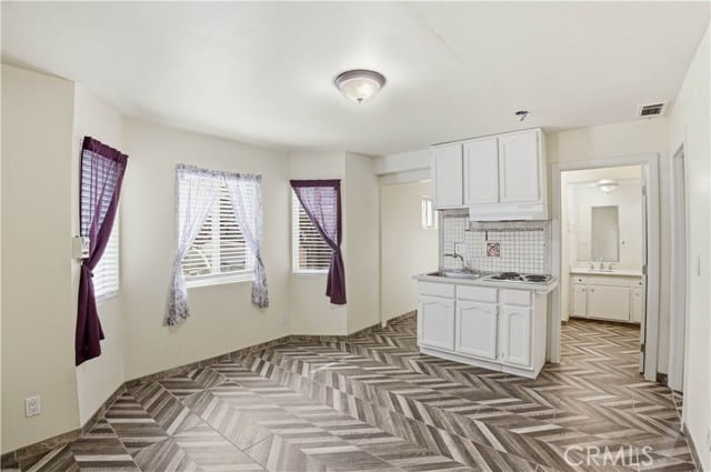 1581 Chanticleer
