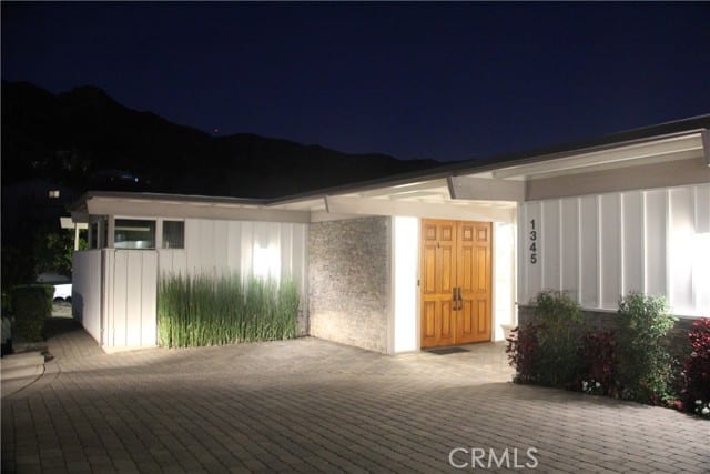 1345 Paseo Redondo