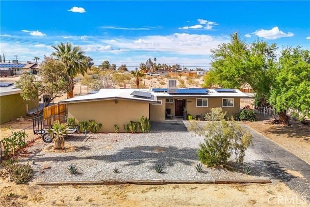 72420 Sunnyslope Drive