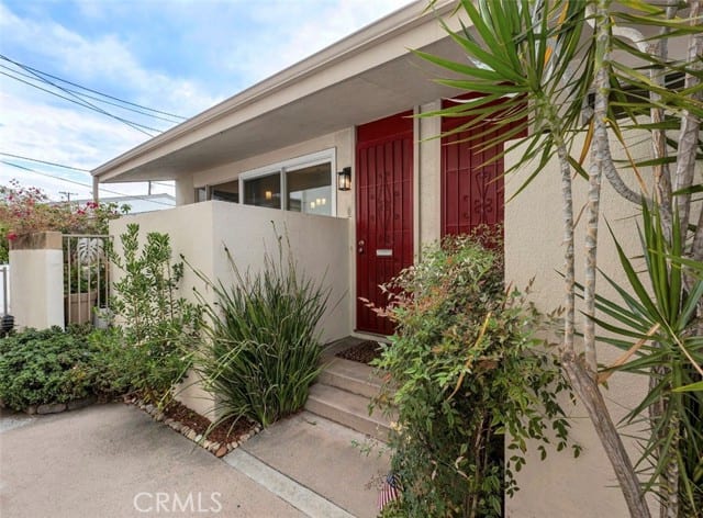 4414 West Kling Street, Burbank, CA 91505