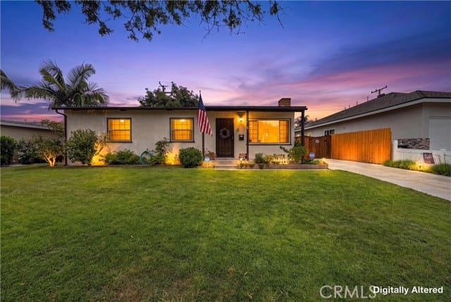 1700 West Ash, Fullerton, CA 92833