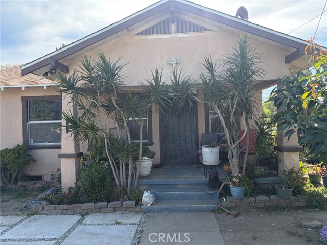 244 North 10th, Santa Paula, CA 93060