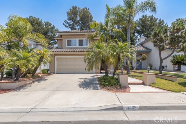 1042 South Laughingbrook Court