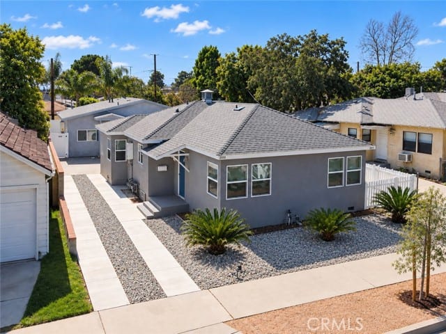 2002 West Victory, Burbank, CA 91506