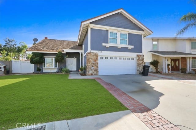 1770 East Sandalwood