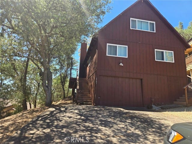 2743 Lookout Loop