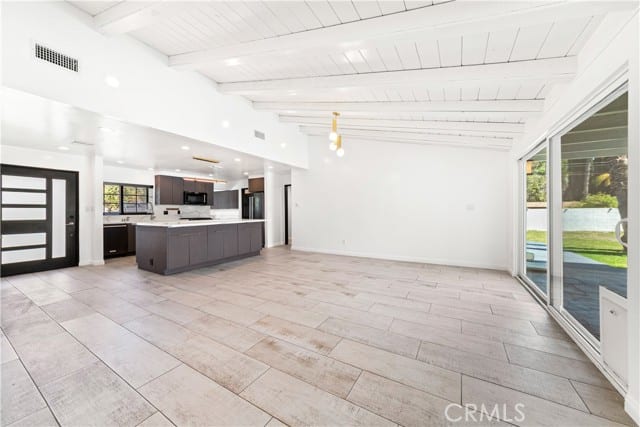 17600 Stare Street, Northridge, CA 91325