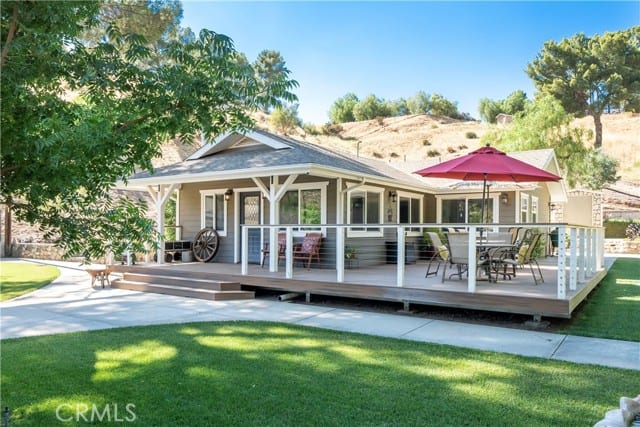 11809 Sierra Highway