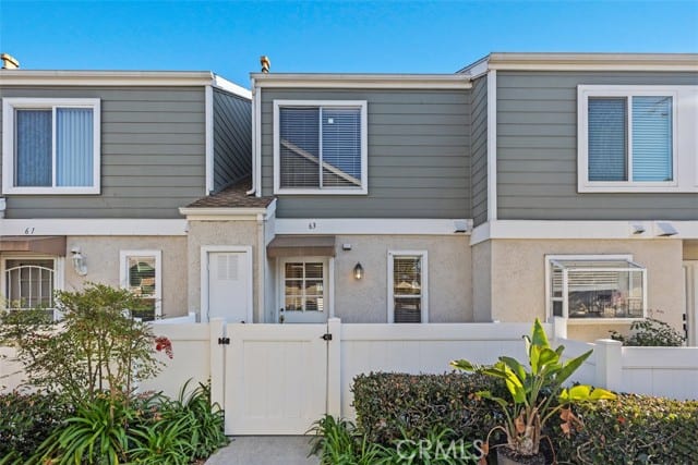 63 Bentwood