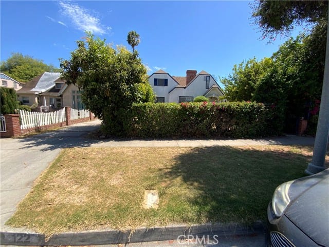122 East Linda Vista Avenue