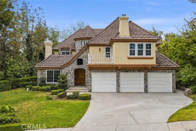 1249 Oakhaven