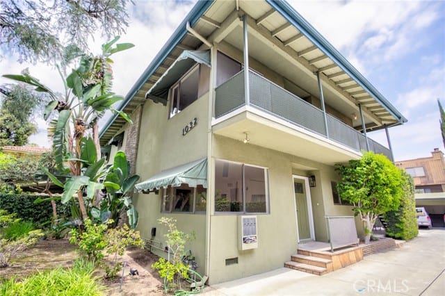 1032 South Golden West