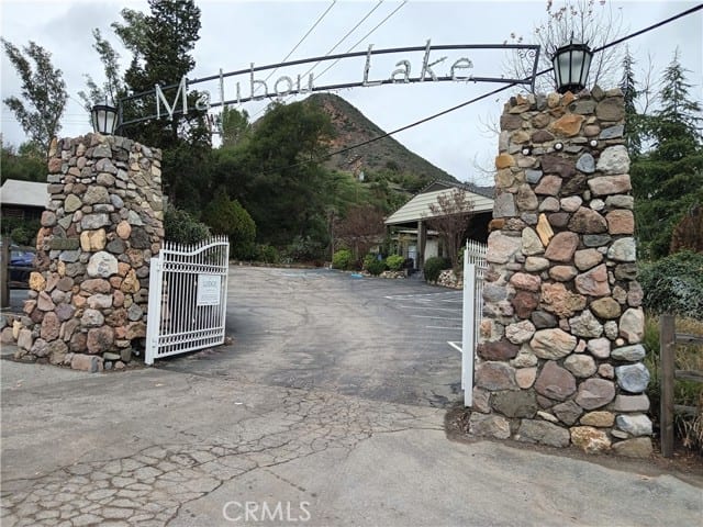 2370 Laguna Circle Drive