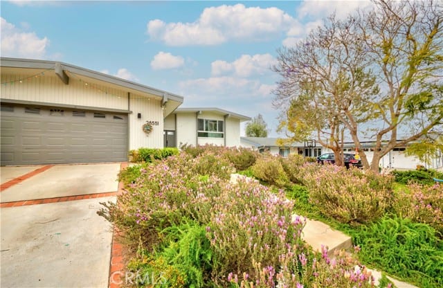 28551 Blythewood Drive, Rancho Palos Verdes, CA 90275