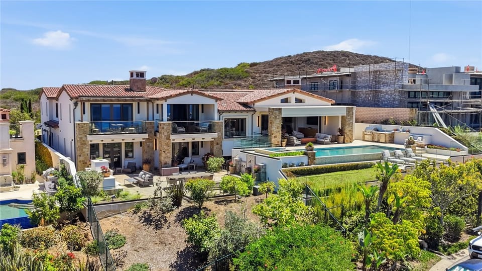 35 Shoreline, Dana Point, CA 92629