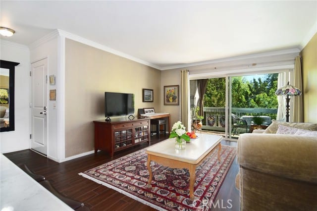 4710 Park Granada, 180, Calabasas, CA 91302
