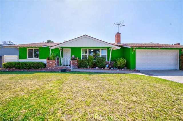 713 South Wasco Road