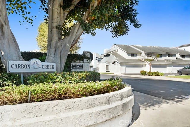 199 North Magnolia