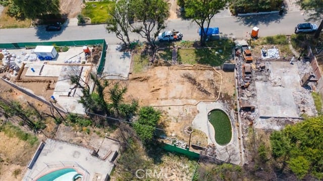 3318 Bellaire Drive