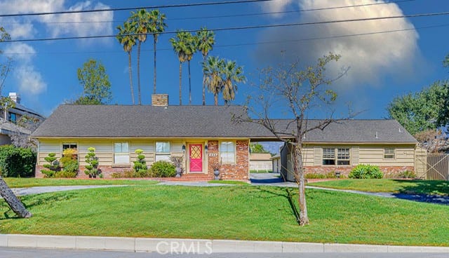 345 Walnut