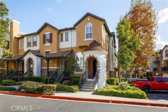 17 Plumeria Lane