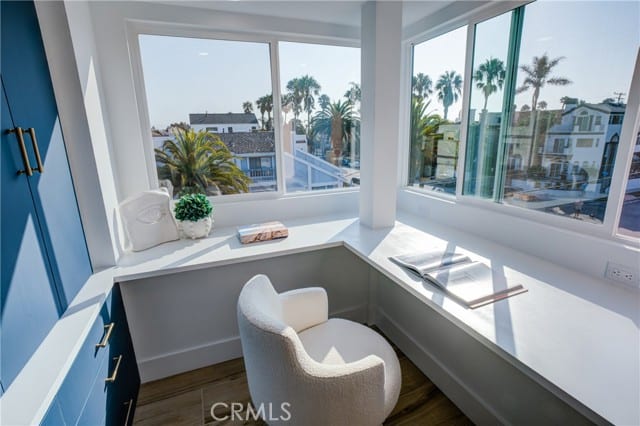 227 18th Street, Huntington Beach, CA 92648