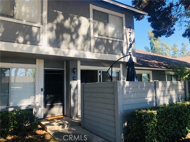 1768 North Oak Knoll Drive
