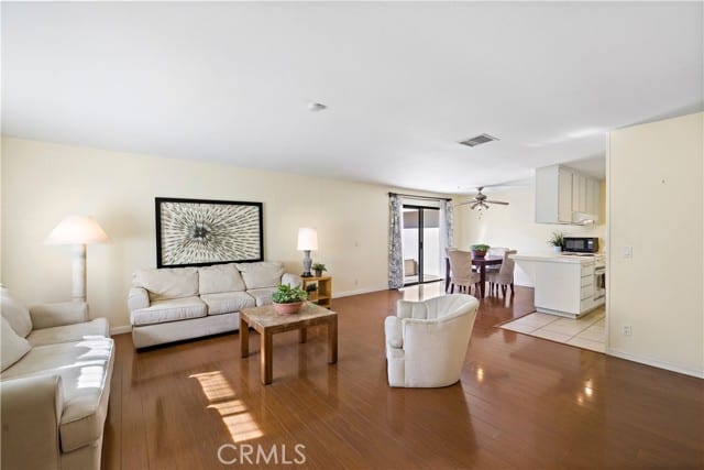 23565 El Cerrito