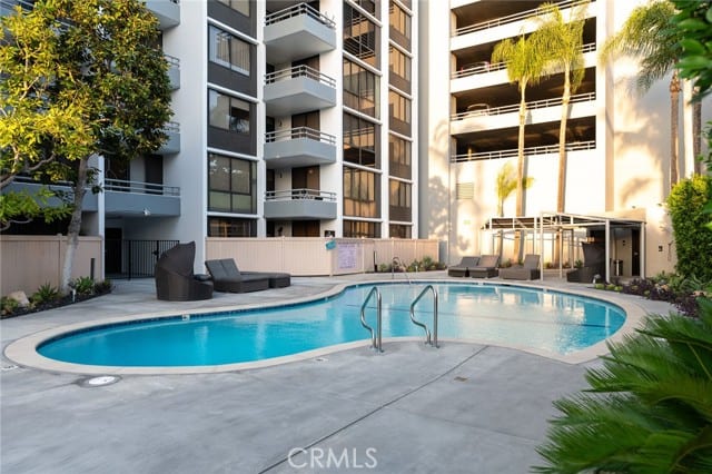 343 Pioneer Drive, 1404, Glendale, CA 91203