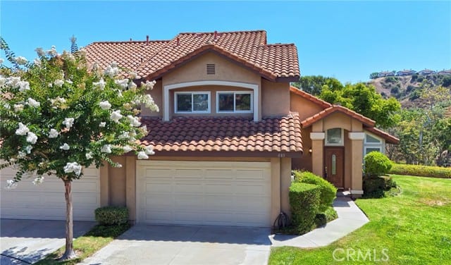 685 South Iron Horse Lane
