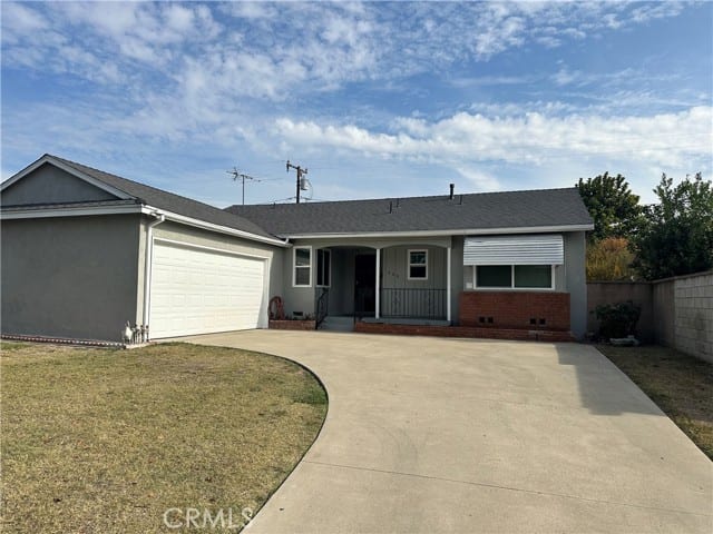 640 South Hacienda Street