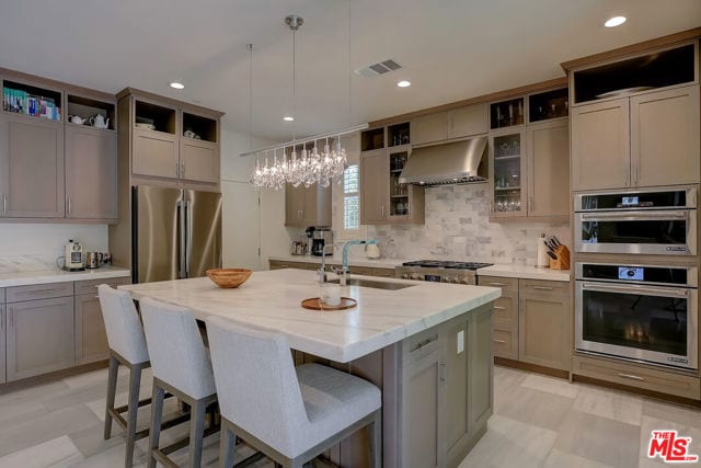 5445 Tree Farm Lane, Santa Barbara, CA 93111