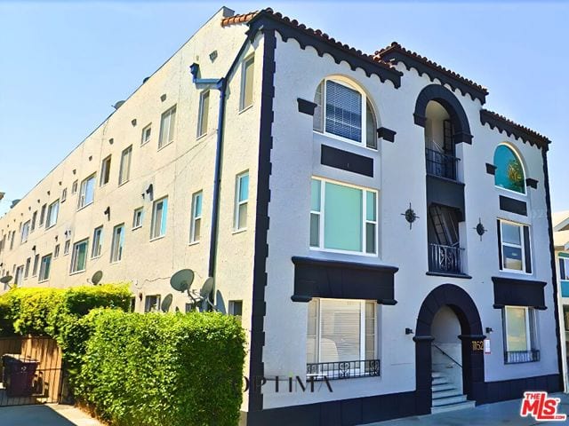 1152 East 1st Street, Long Beach, CA 90802