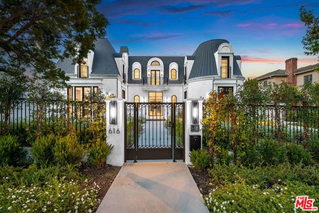 616 North Alpine Drive