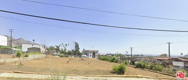 2548 El Molino Avenue