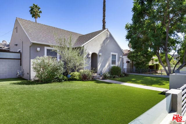 4460 Stansbury Avenue, Sherman Oaks, CA 91423