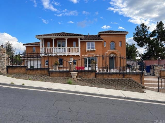 303 Amparo Drive, Escondido, CA 92025