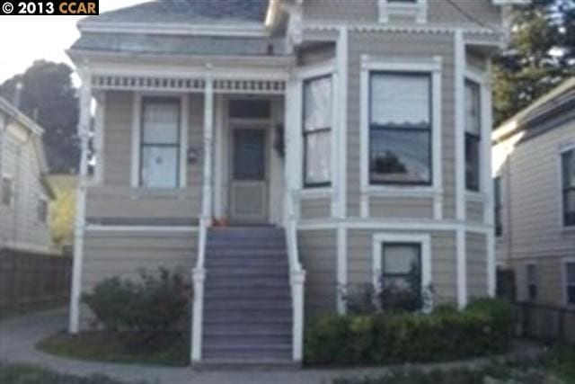 1531 WALNUT ST