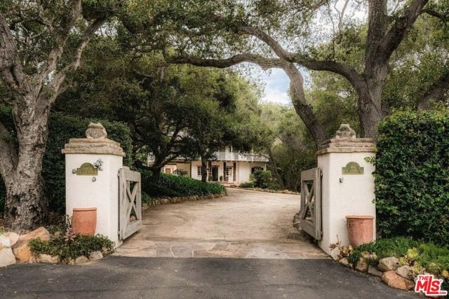 605 San Ysidro Road, Santa Barbara, CA 93108
