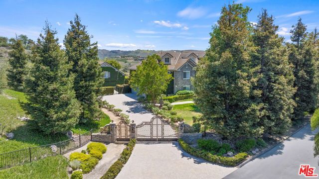 13418 Nightsky Drive, Camarillo, CA 93012