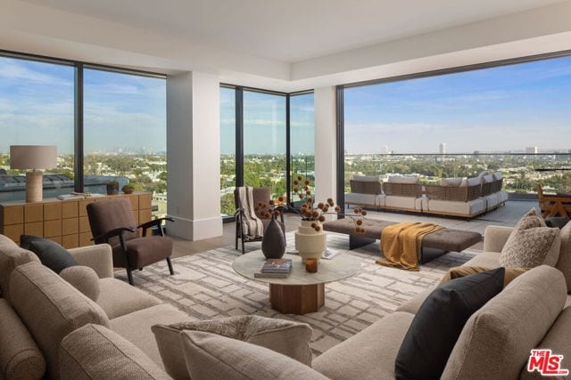 8420 West Sunset Boulevard, 607, West Hollywood, CA 90069