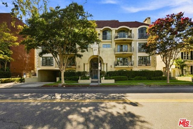277 South Spalding Drive