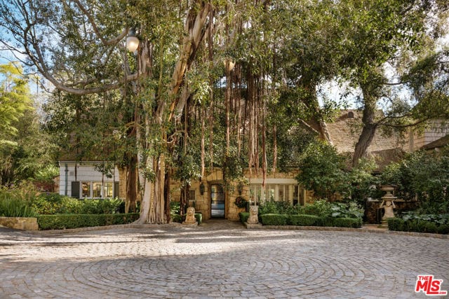 9631 Cedarbrook Drive