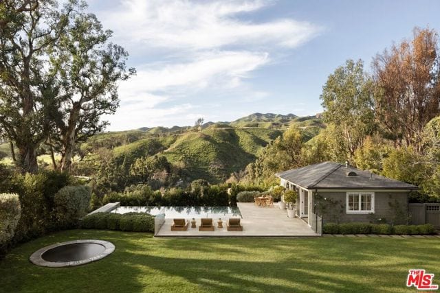 1319 Amalfi Drive, Pacific Palisades, CA 90272