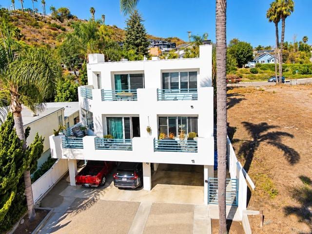 4594 Cove Drive, Carlsbad, CA 92008